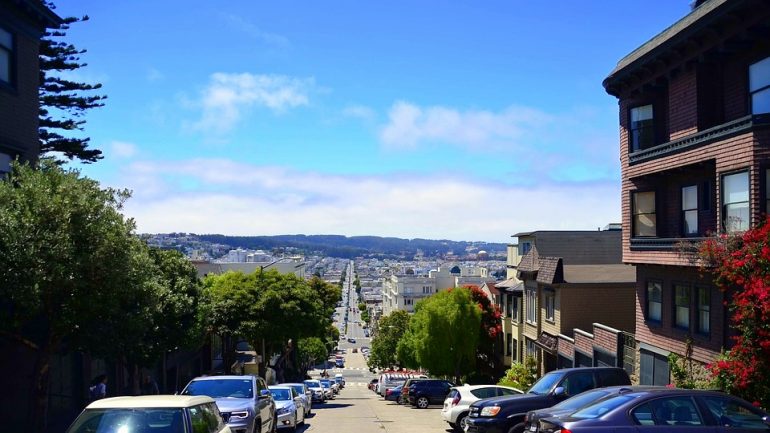 Lombard Street in San Frnacisco